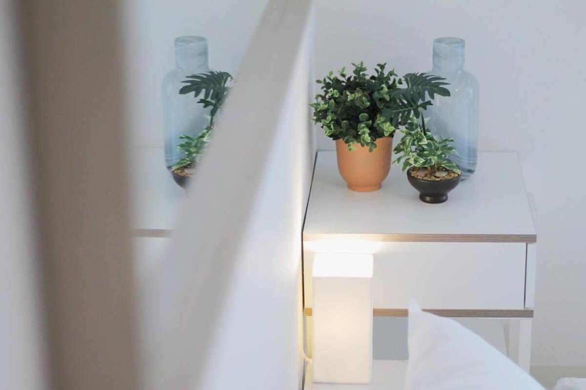 Bhotel Ball Park - Newlybuild 2 Bedrm Apt 2 Mins Baseball Museum 4Ppl Hirosima Kültér fotó